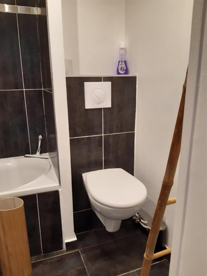 Appartement F2 avec terrasse sud, parking, WIFI Courseulles Extérieur photo