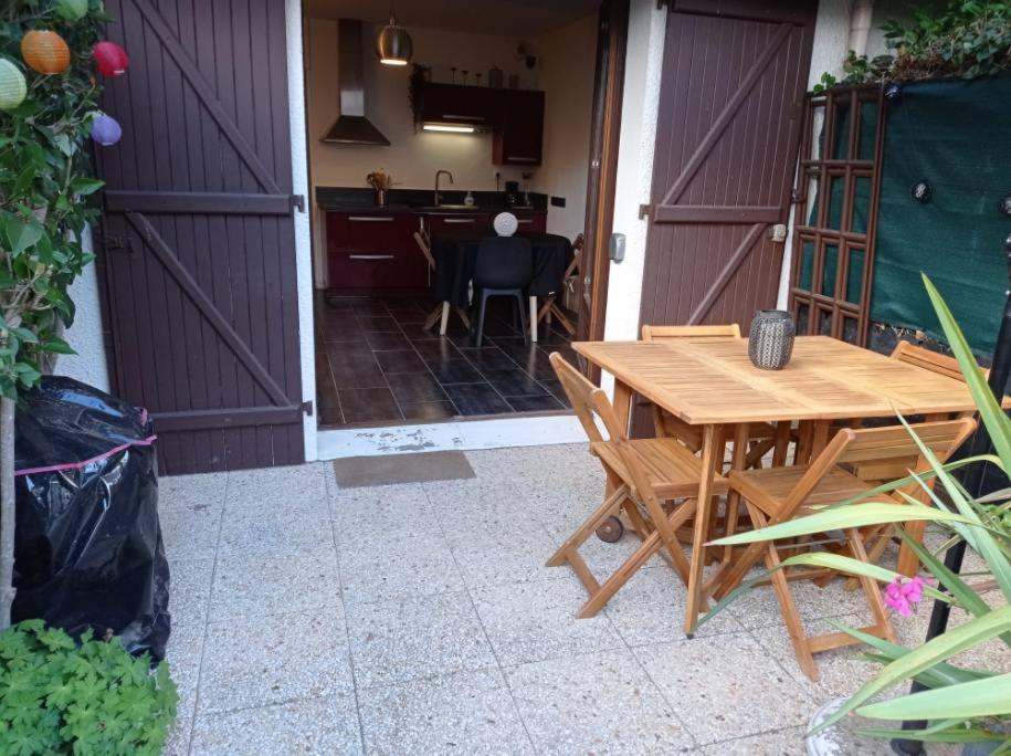 Appartement F2 avec terrasse sud, parking, WIFI Courseulles Extérieur photo