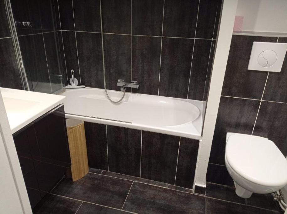 Appartement F2 avec terrasse sud, parking, WIFI Courseulles Extérieur photo